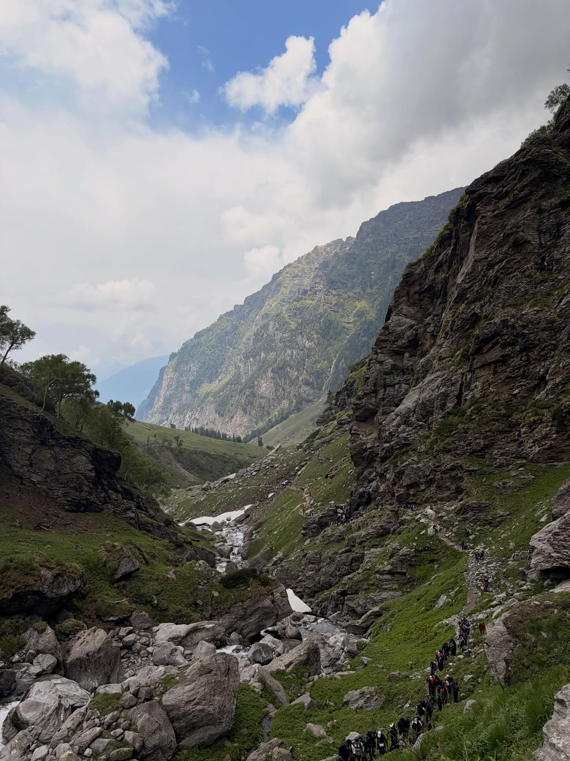 Hampta Pass trekking trail in Himachal Pradesh