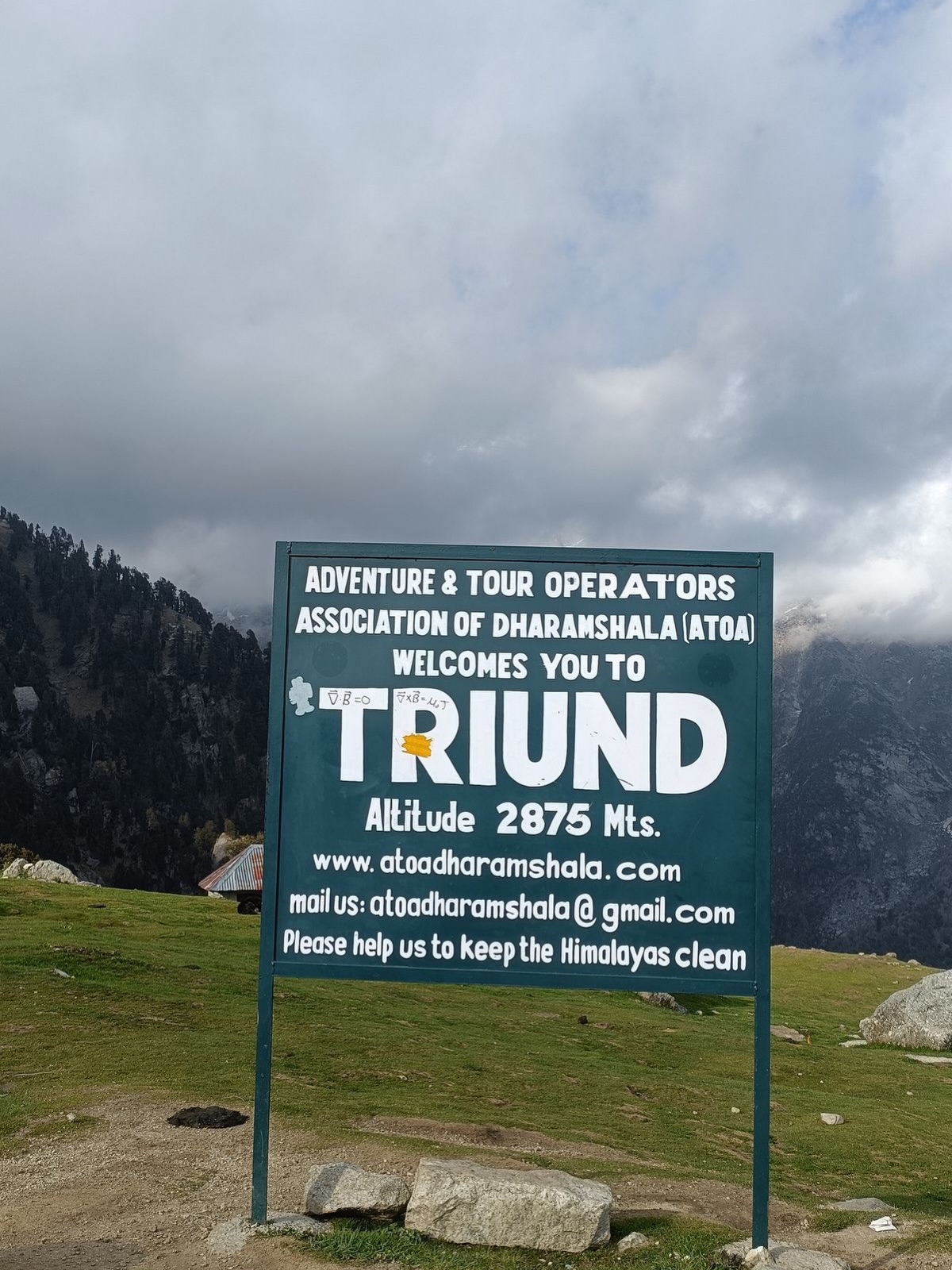 Mountain view from Triund Trek near Dharamshala