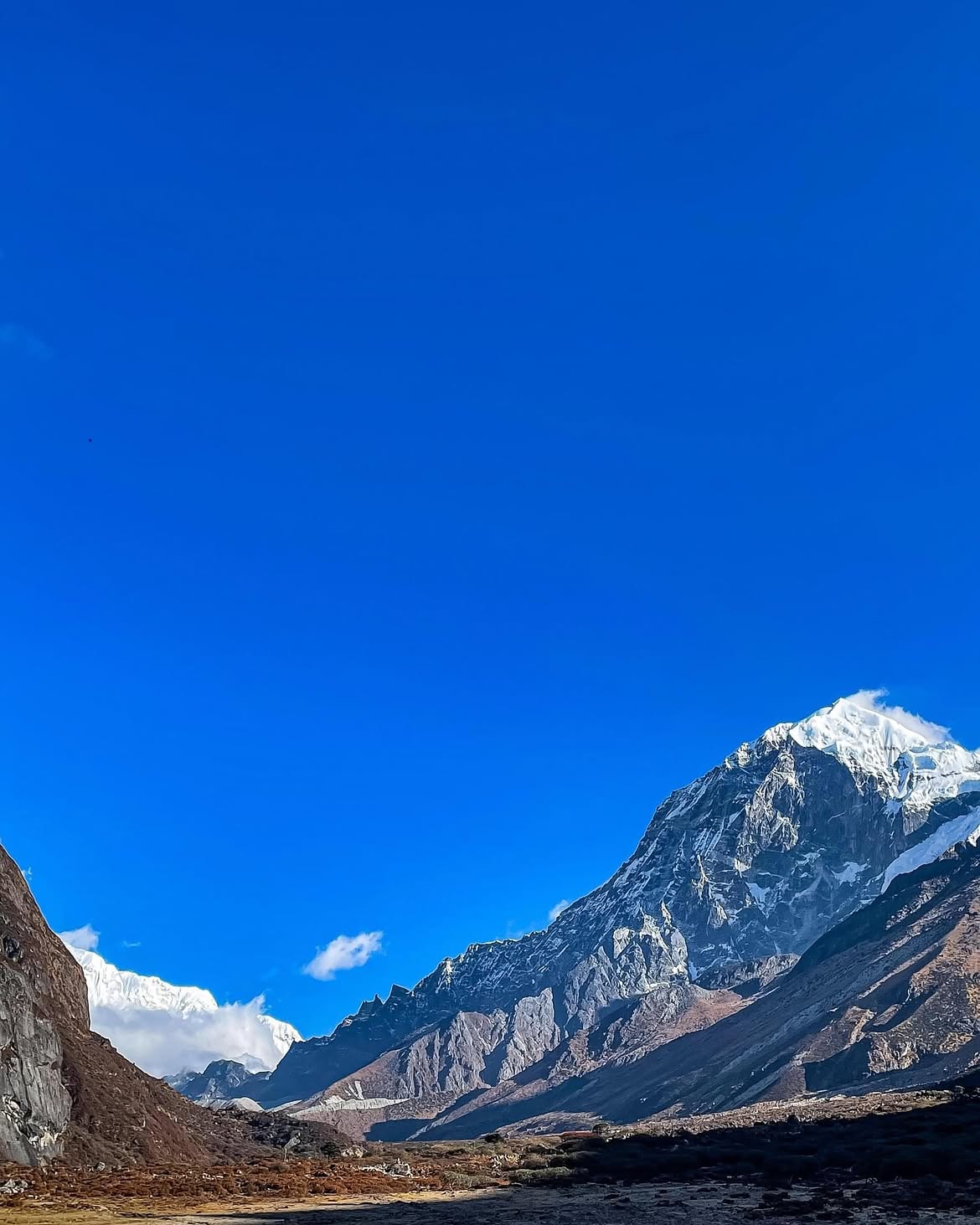 Mountain landscape along the Goechala Trek in Sikkim